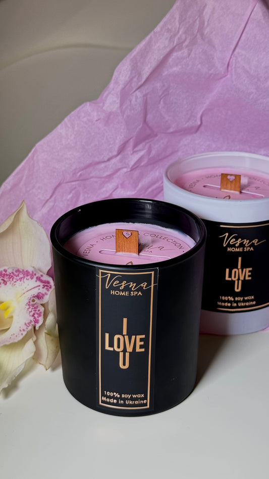 Парфумована  свічка Кохаю